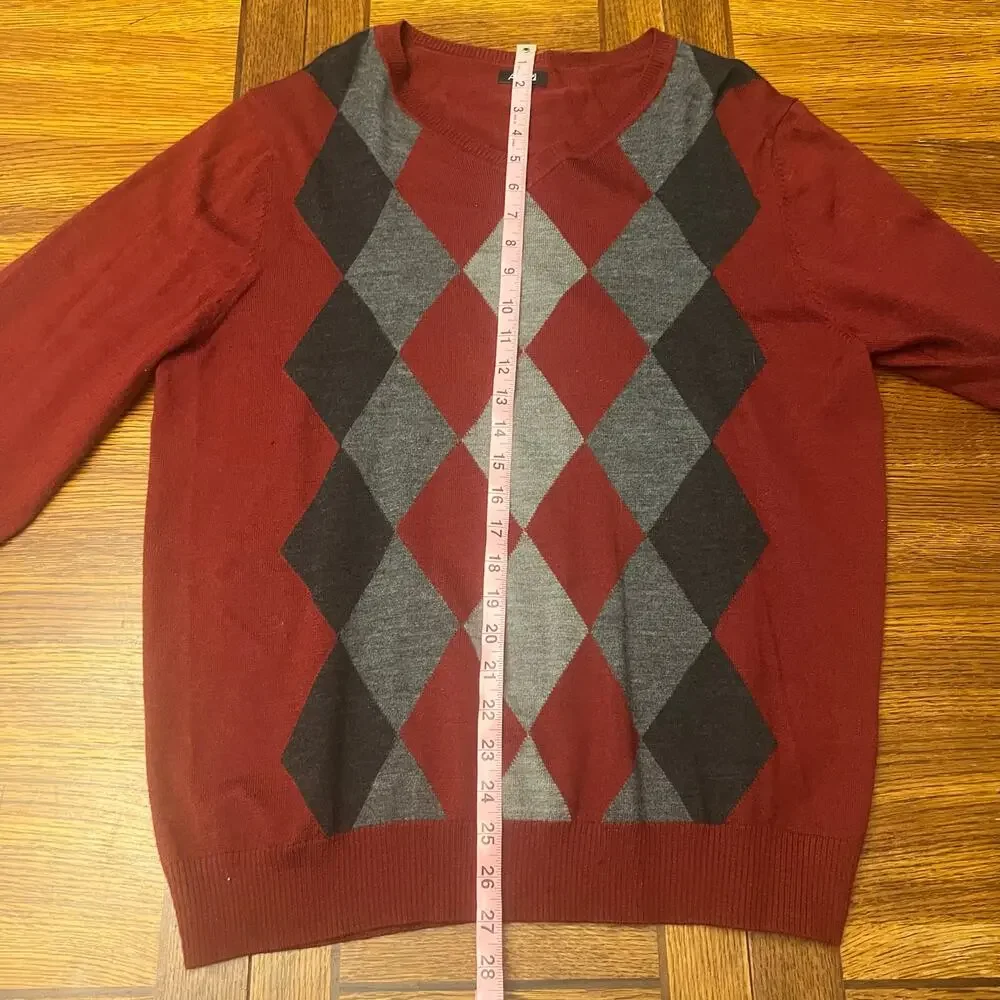 Apt. 9 XL Vintage Argyle Diamond V-Neck Sweater Red Gray XL